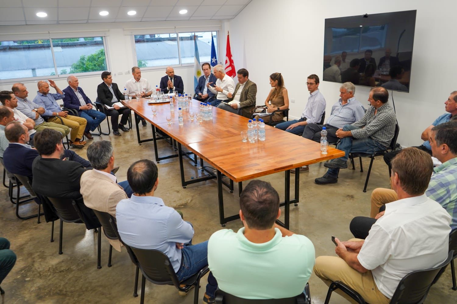 CHACO Y SANTA FE UNIFICARON CRITERIOS PARA EL SECTOR PRODUCTIVO DE AMBAS PROVINCIAS.