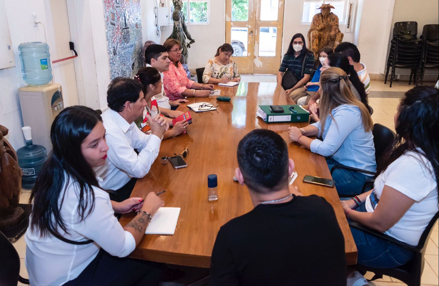CHACO CULTURA MANTUVO UNA REUNIÓN POR LA URGENCIA PATRIMONIAL EN BARRANQUERAS Y POR NUEVA CONFORMACIÓN DE LA COMISIÓN PROVINCIAL.