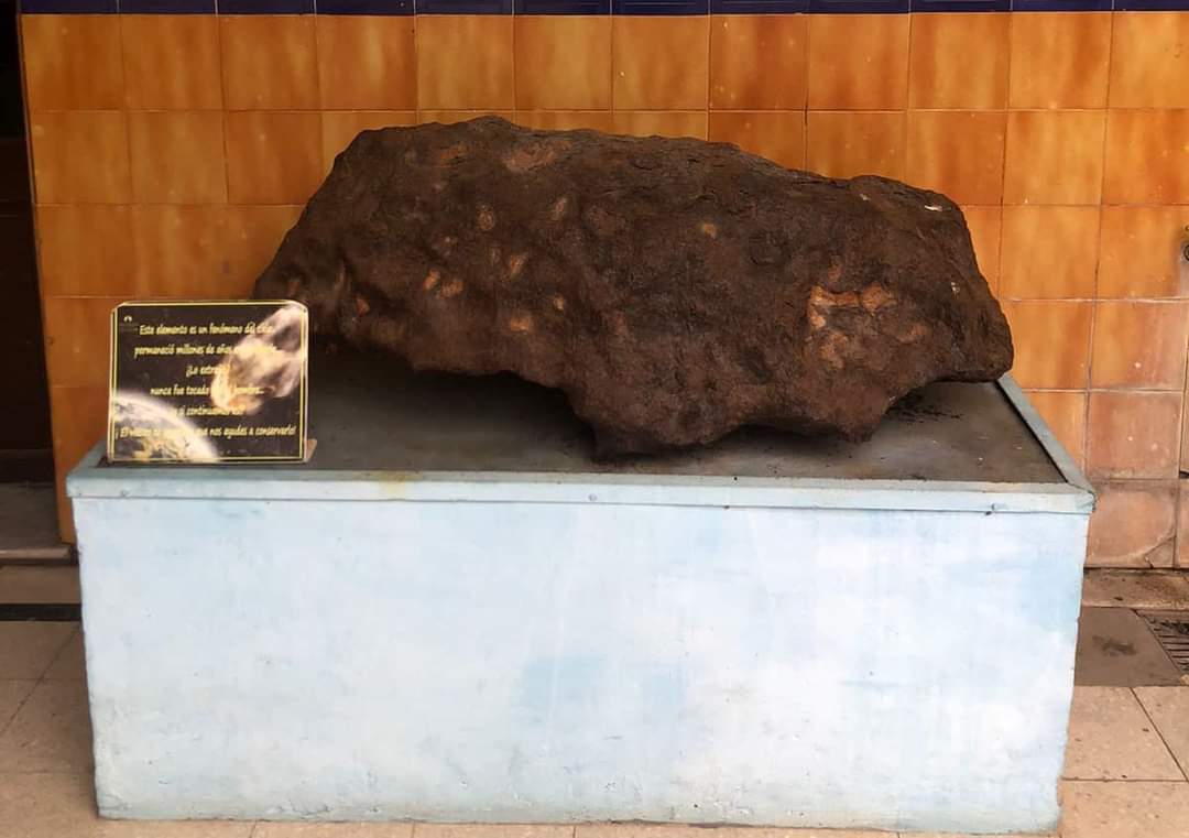 LA PROVINCIA RECUPERARÁ DOS FRAGMENTOS DE METEORITOS QUE ERAN DE CAMPO DEL CIELO Y ESTABAN EN ENTRE RÍOS.