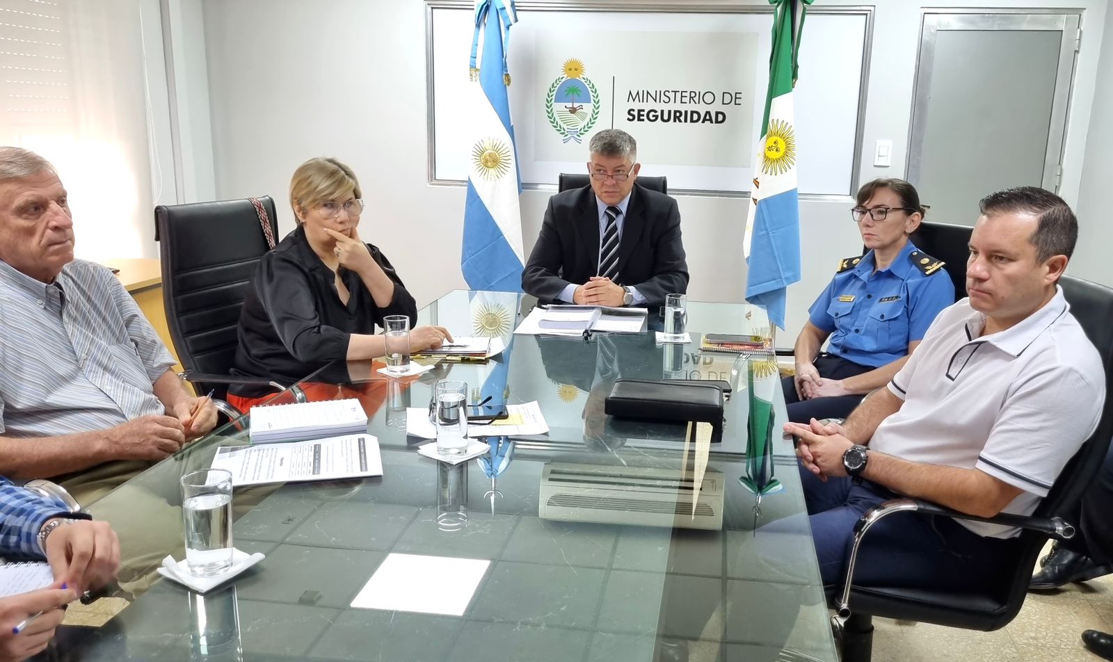 EL GOBIERNO PROVINCIAL IMPULSA EL PROGRAMA VIGÍA PARA GARANTIZAR LA SEGURIDAD EN LAS ESCUELAS.