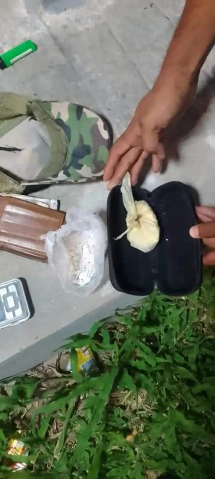 DETIENEN A DEALER QUE TRAFICABA COCAÍNA EN EL ACCESO A LA LOCALIDAD DE NAPENAY.