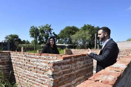 DENUNCIAN A EXFUNCIONARIA POR LA INCONCLUSA URBANIZACIÓN DE 