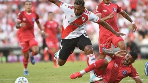COPA DE LA LIGA: RIVER IGUALÓ ANTE ARGENTINO JUNIORS EN EL DEBUT.