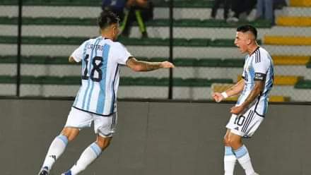 ARGENTINA ARROLLO A CHILE Y SE CLASIFICÓ A LA FASE FINAL DEL PREOLÍMPICO.