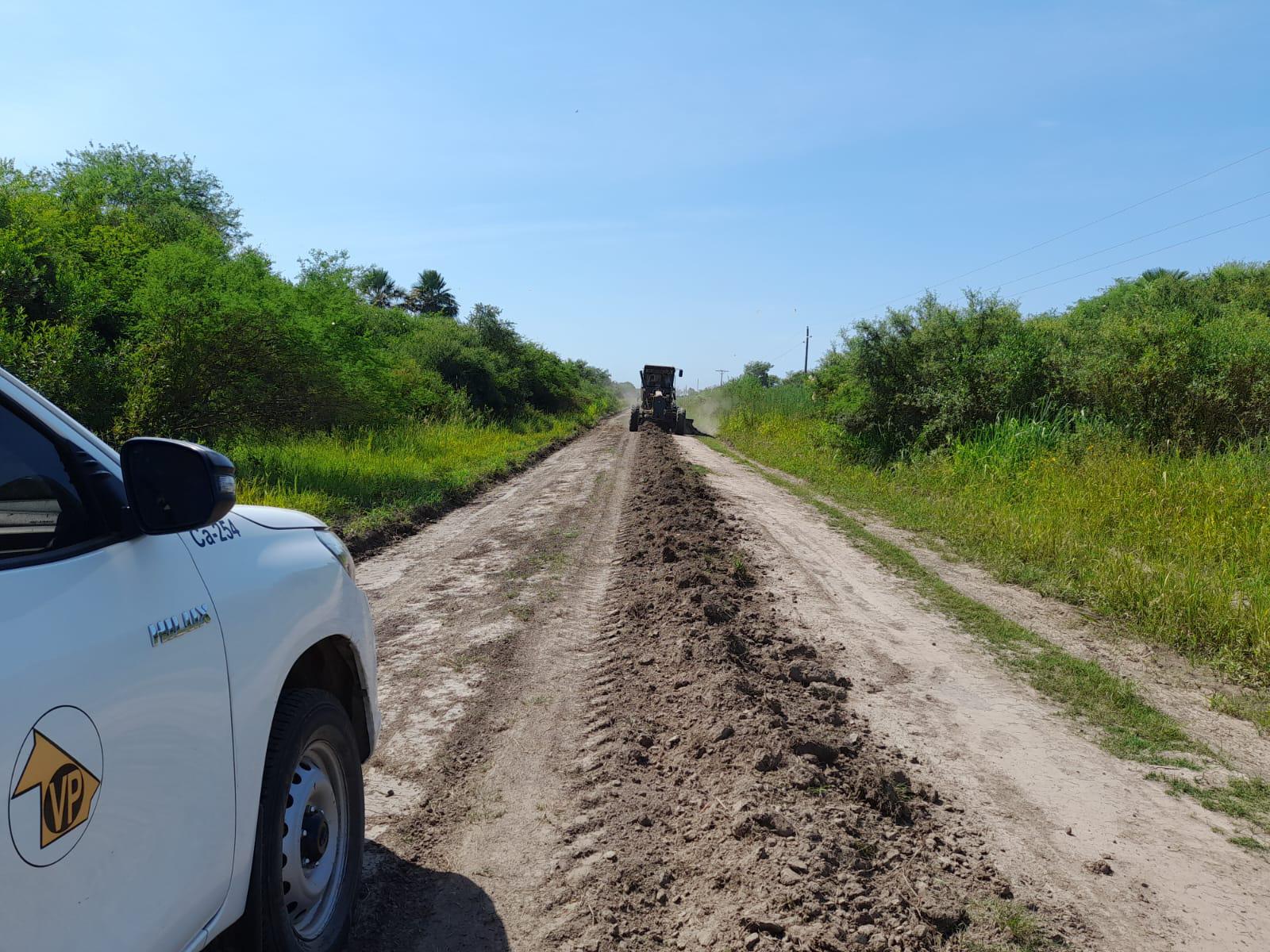 EL GOBIERNO DEL CHACO TRABAJA EN EL MEJORAMIENTO DE RUTAS PROVINCIALES.  