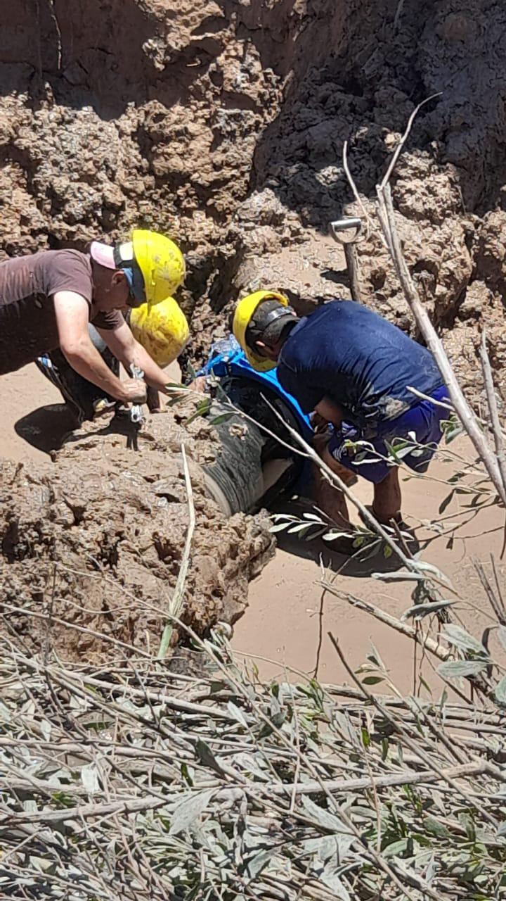 SAMEEP REPARÓ TRAMO DEL ACUEDUCTO GRAL. SAN MARTÍN Y RESTABLECE EL SERVICIO DE AGUA POTABLE EN LA ZONA.