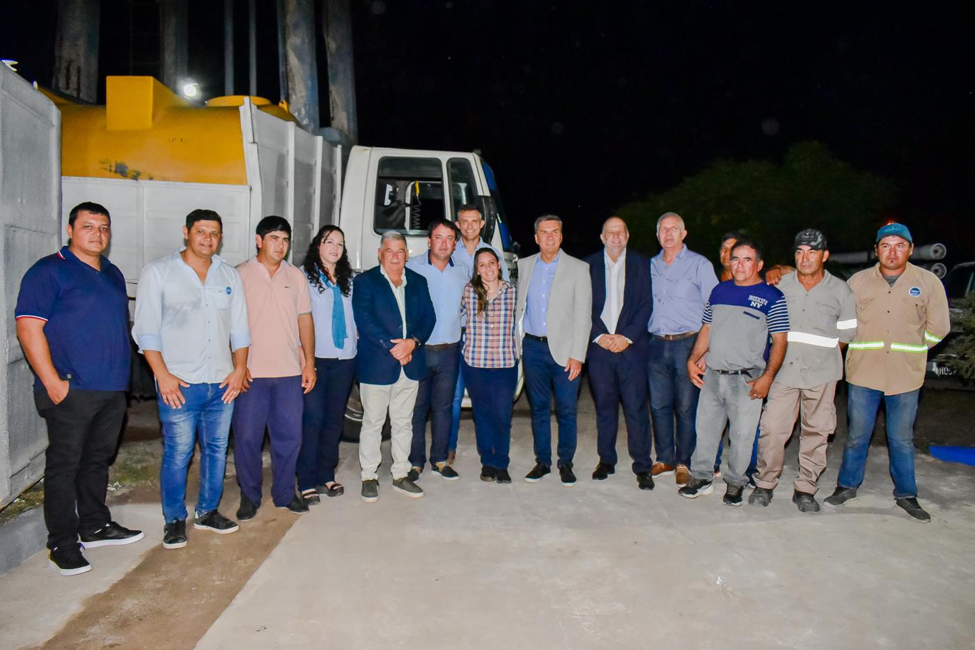 EL GOBERNADOR ZDERO INAUGURÓ LA PLANTA DE ÓSMOSIS INVERSA EN CORONEL DU GRATY.