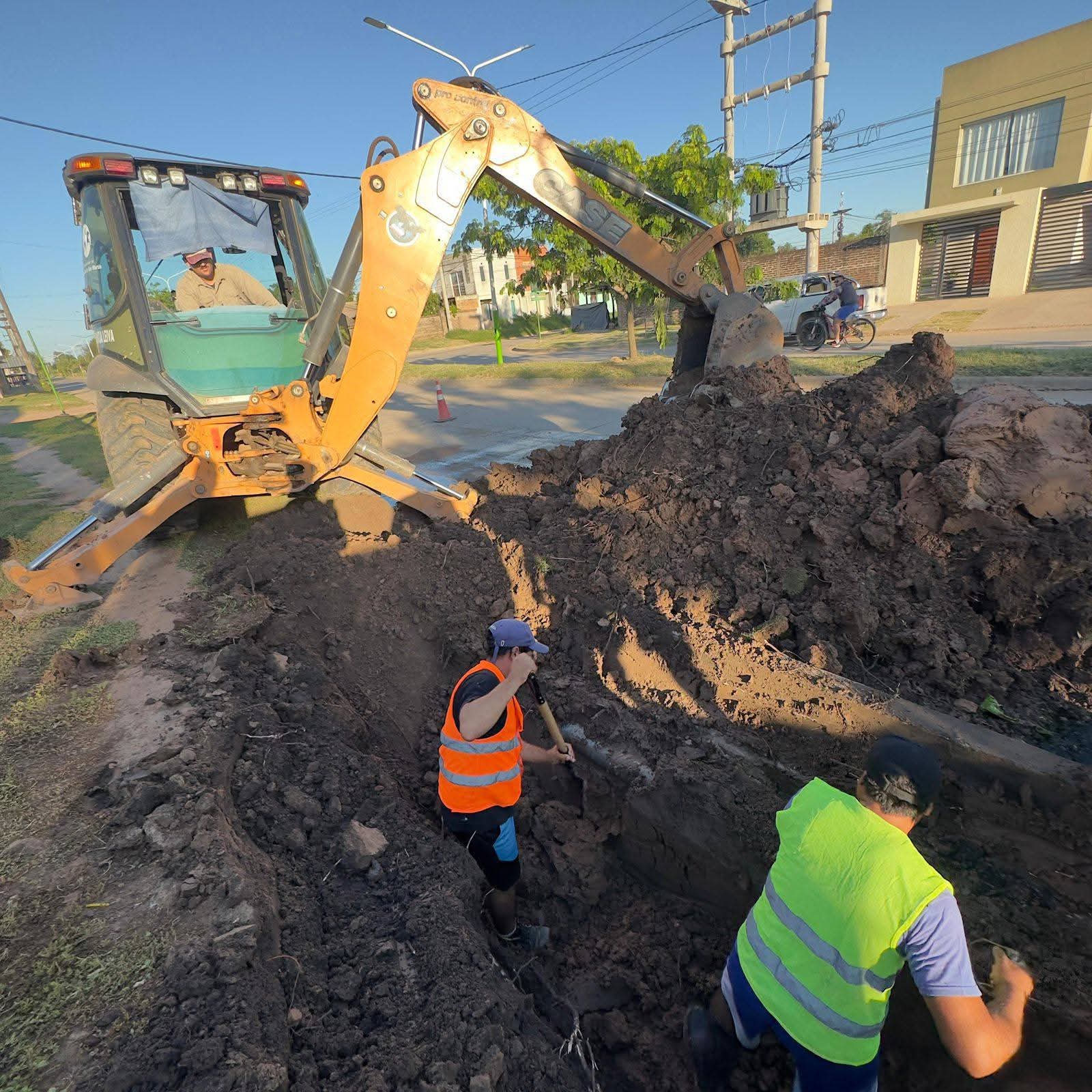 GENERAL SAN MARTÍN: SAMEEP EJECUTÓ IMPORTANTES OBRAS DE SANEAMIENTO CLOACAL Y AMBIENTAL.
