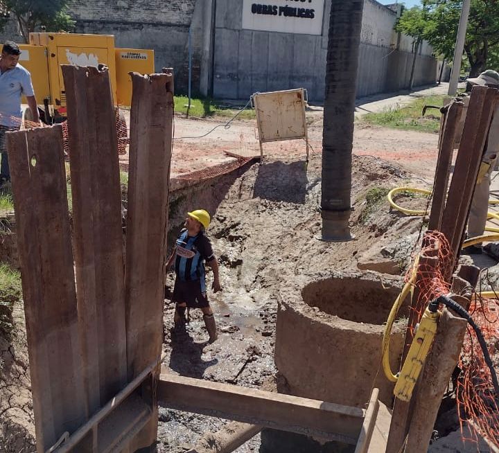 AMBIENTE SANO: SAMEEP CONTIN&Uacute;A EJECUTANDO ACCIONES DEL PROGRAMA &ldquo;REHABILITACI&Oacute;N DEL SISTEMA CLOACAL&rdquo; EN S&Aacute;ENZ PE&Ntilde;A.