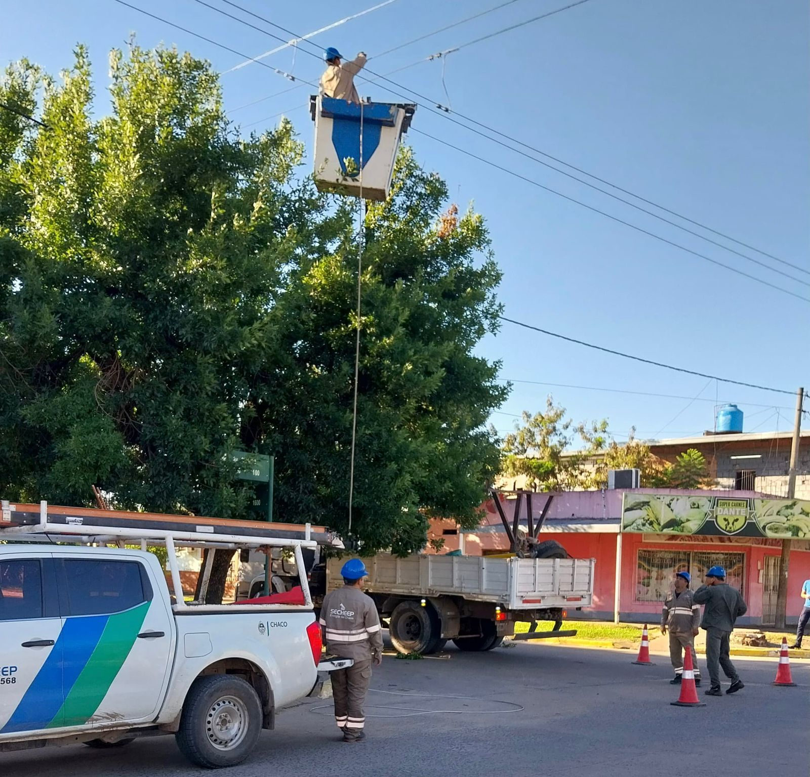 SECHEEP FORTALECE LA INFRAESTRUCTURA EL&Eacute;CTRICA EN ZONAS RURALES Y URBANAS. 