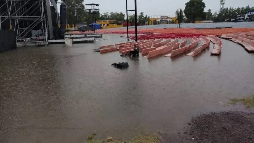 CORRIENTES: EL TEMPORAL INUND&Oacute; EL ANFITEATRO COCOMAROLA Y PELIGRA LA FIESTA NACIONAL DEL CHAMAM&Eacute;