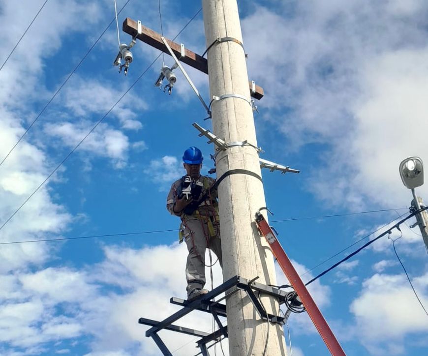 SECHEEP FORTALECE LA INFRAESTRUCTURA EL&Eacute;CTRICA EN QUITILIPI.