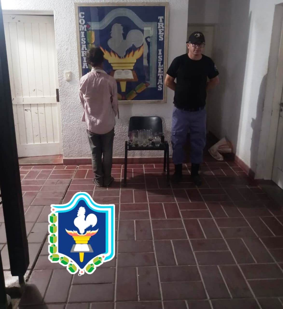 TRES ISLETAS: ATRAPAN AL ROBA COPAS Y RECUPERAN LOS BIENES SUSTRAIDOS.