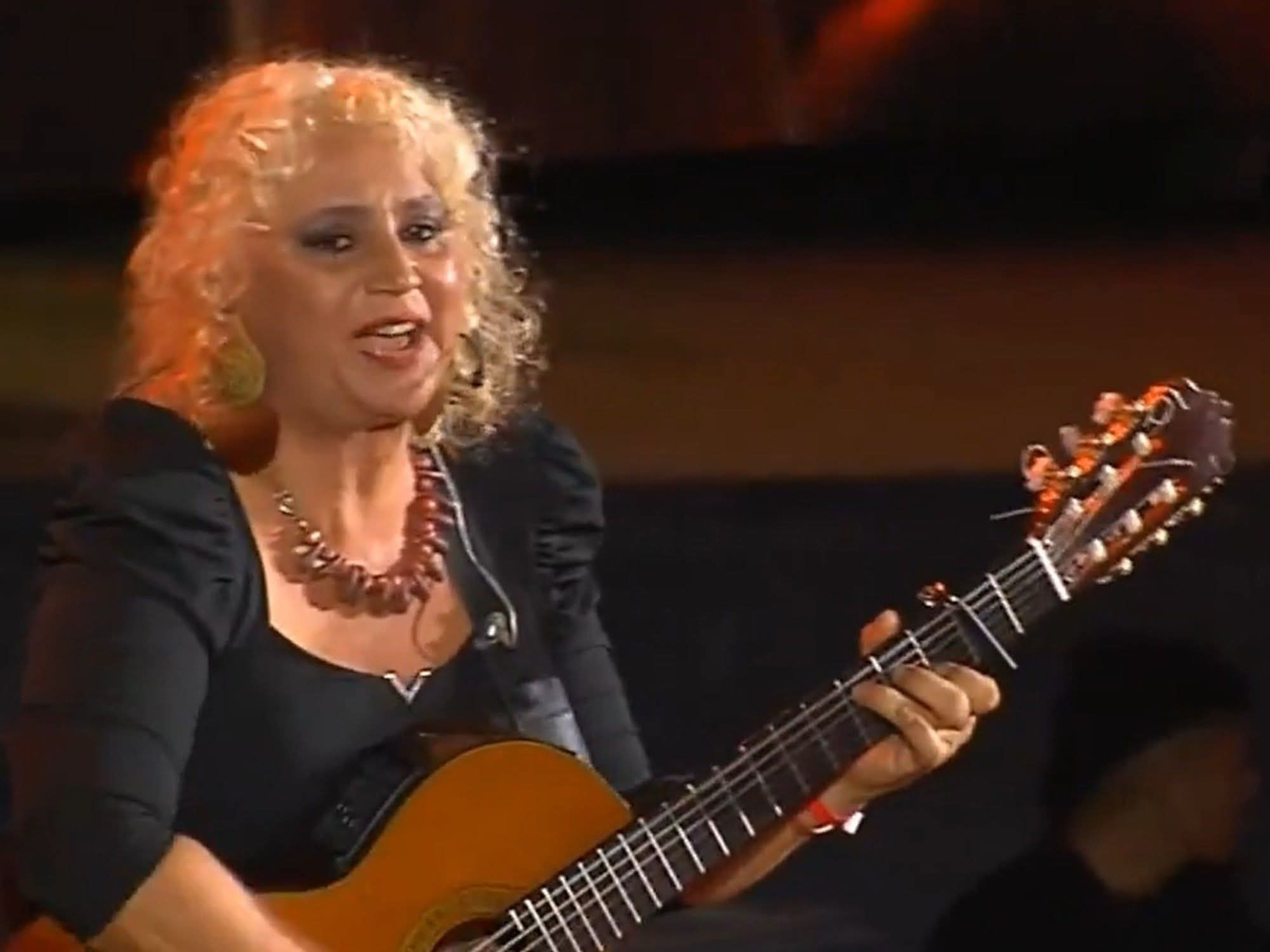 CRITIC&Oacute; A MILEI, LA ABUCHEARON Y LE RECHAZARON "UNA CHACARERA M&Aacute;S" EN EL FESTIVAL DE COSQU&Iacute;N.