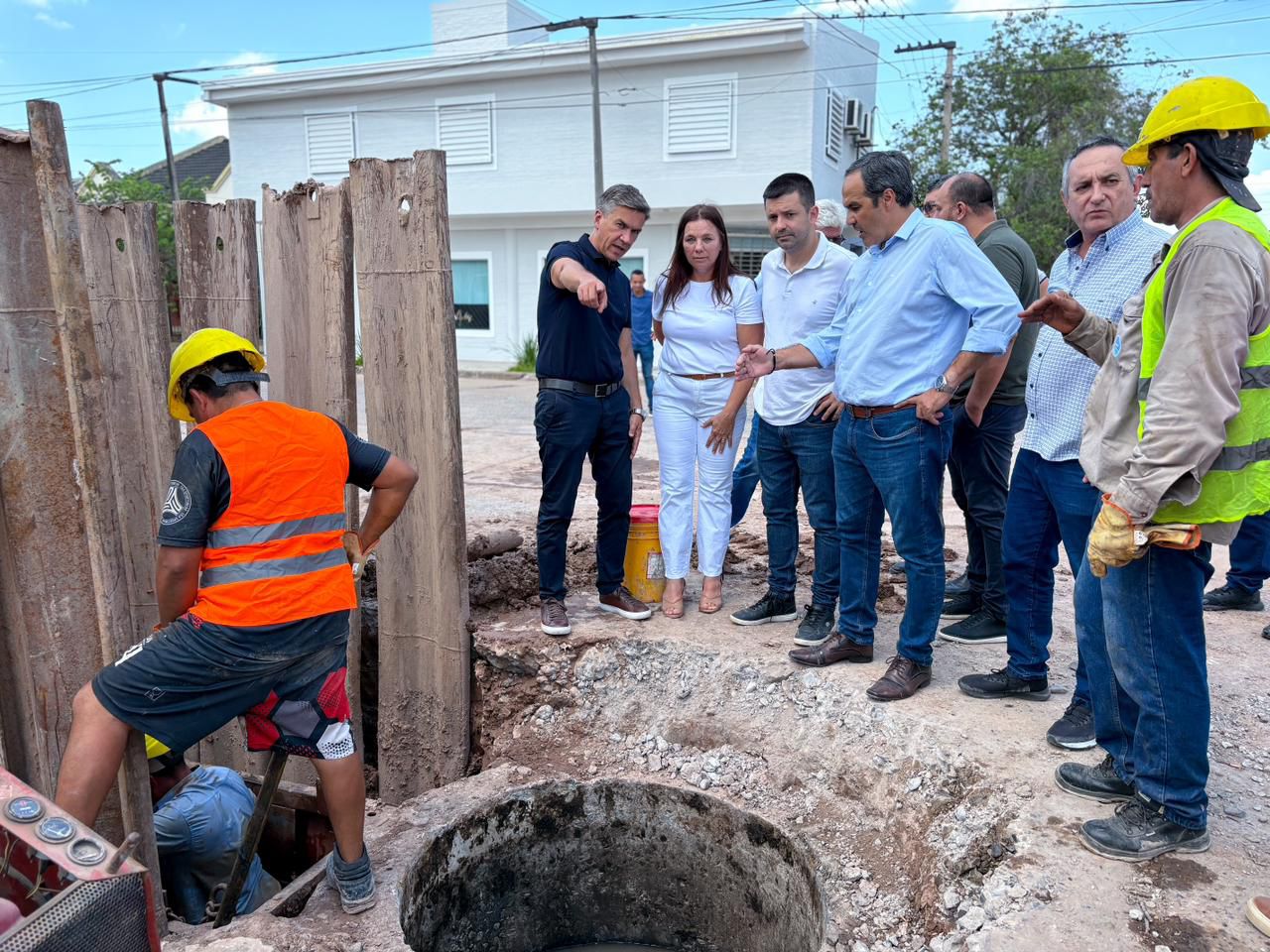 PLAN DE SANEAMIENTO AMBIENTAL:  AVANZAN LAS OBRAS EN S&Aacute;ENZ PE&Ntilde;A.