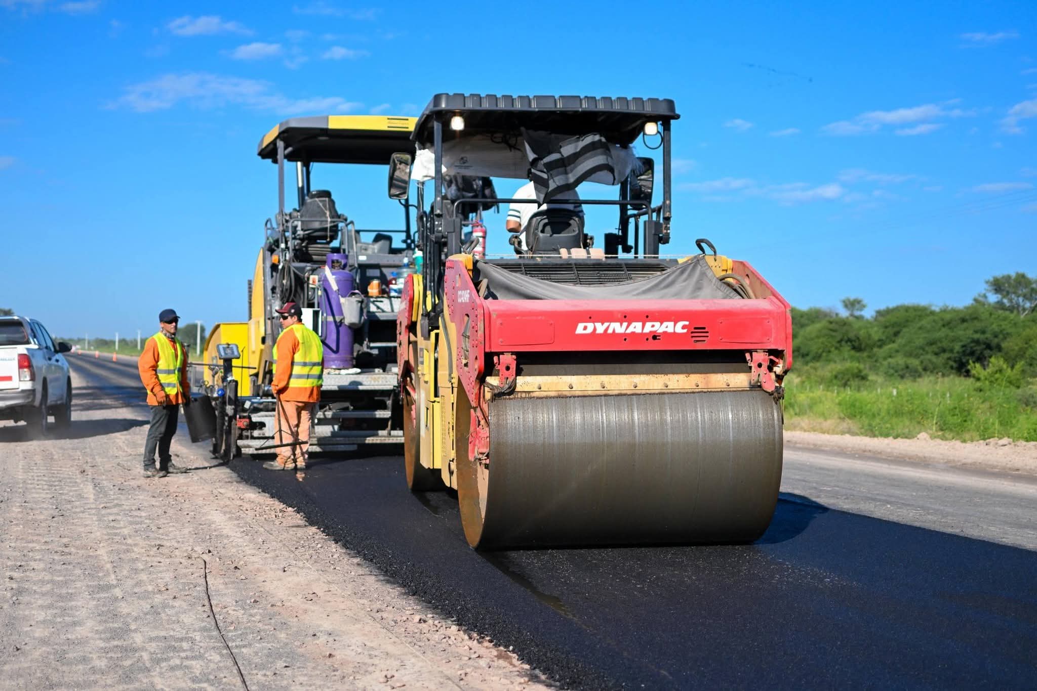 AVANZA LA PAVIMENTACI&Oacute;N DE LA RUTA PROVINCIAL N&deg; 13 ENTRE COTE LAI Y CHARADAI