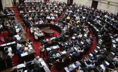 LA LEY ÓMNIBUS SE APROBÓ EN GENERAL EN DIPUTADOS Y COMIENZA UNA PUJA POR LA VOTACIÓN EN PARTICULAR DE LOS ARTÍCULOS CLAVE.