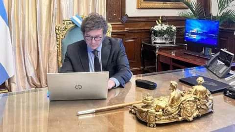 EL GOBIERNO PUBLICÓ EL DECRETO QUE DESREGULA LAS OBRAS SOCIALES Y LAS PREPAGAS.