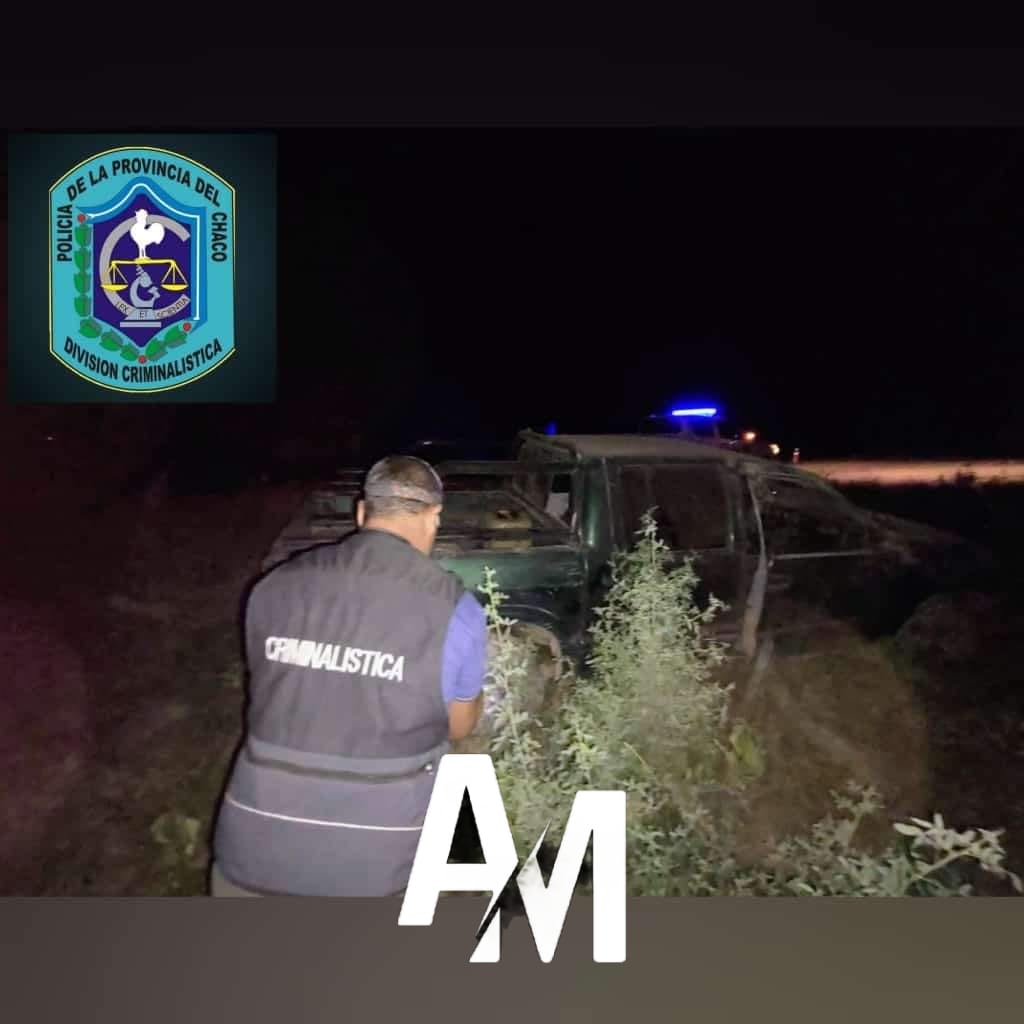 MIRAFLORES: UNA CAMIONETA PERDIÓ EL CONTROL Y TERMINÓ EN LA BANQUINA. 