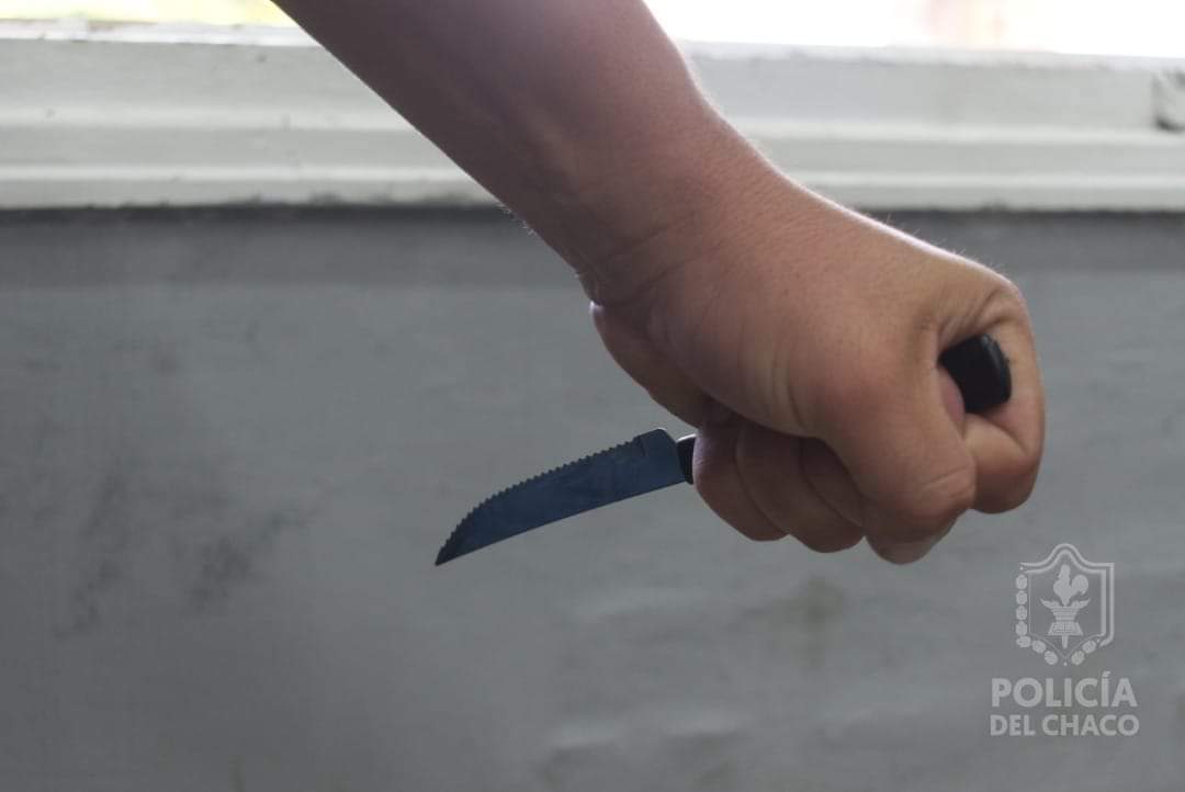 SAUZALITO: LO ATACÓ EN LA ESPALDA CON UN CUCHILLO Y TERMINÓ DETENIDO.