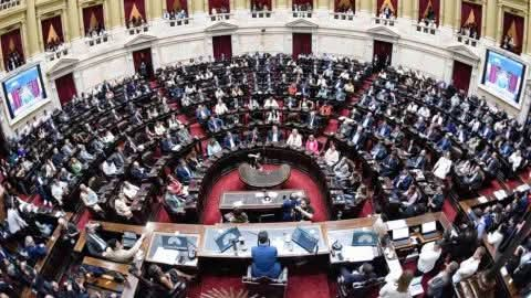 DEBATE CALIENTE EN DIPUTADOS POR LA REFORMA ELECTORAL PARA SUSPENDER LAS PASO.