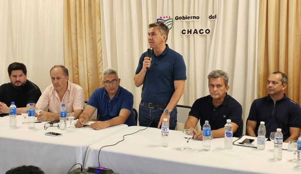 DESDE NAPENAY, EL GOBERNADOR ZDERO RATIFICÓ SU COMPROMISO CON EL CAMPO CHAQUEÑO.