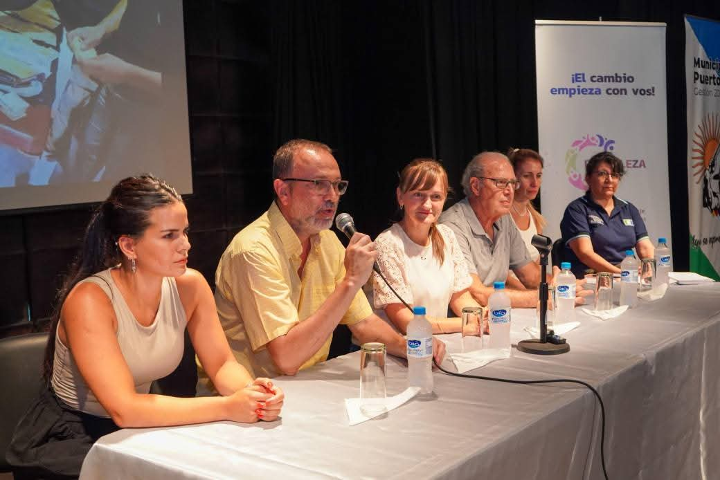 LA VICEGOBERNADORA SCHNEIDER ENCABEZÓ LA PRESENTACIÓN DEL PROGRAMA FORTALEZA EN PUERTO TIROL.  