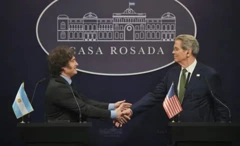 ESTADOS UNIDOS ENV&Iacute;O U$S 808 MILLONES A LA ARGENTINA PARA AFRONTAR UN PAGO AL FMI.