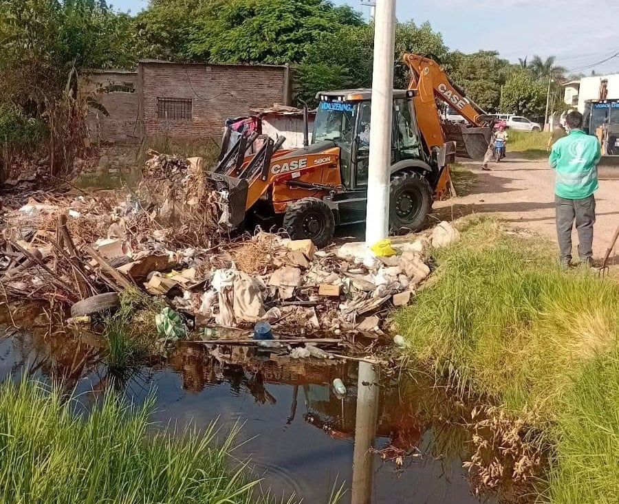 OPERATIVO DE ERRADICACI&Oacute;N EN RESISTENCIA: LIMPIEZA DE ASENTAMIENTO Y BASURAL EN EL R&Iacute;O NEGRO.