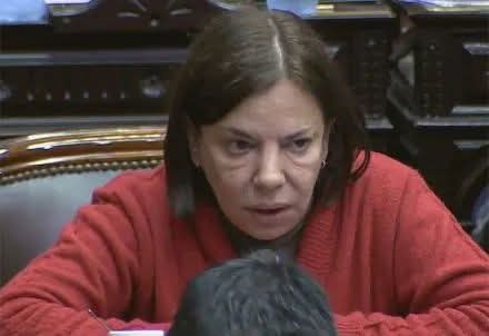 SANDRA MENDOZA EN ESTADO GRAVE: PERMANECE INTERNADA EN TERAPIA INTENSIVA.