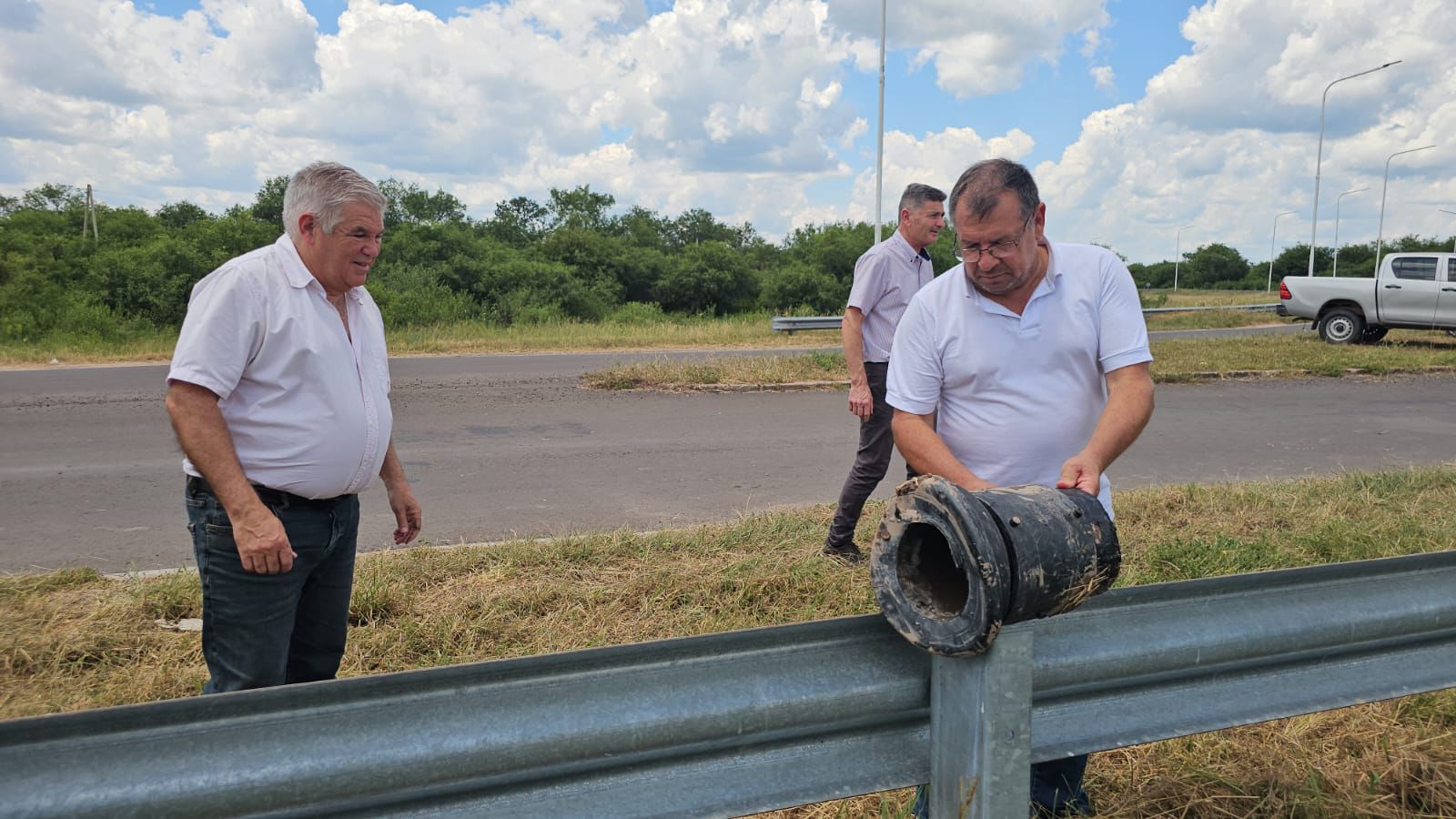 RESTABLECEN EL SERVICIO DE AGUA EN CASTELLI Y EN LOCALIDADES ALEDA&Ntilde;AS.