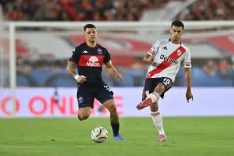 TIGRE GOLE&Oacute; A RIVER EN EL MONUMENTAL: EL MILLONARIO PERDI&Oacute; 4-1.