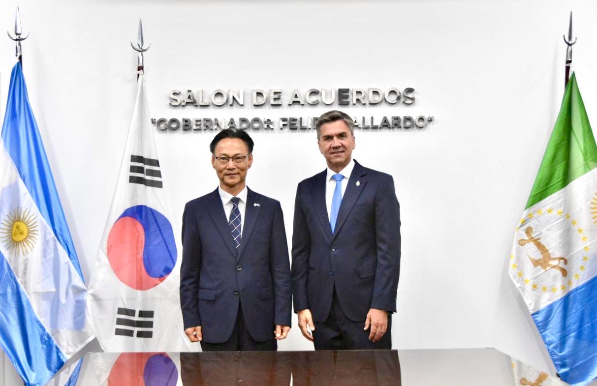 ZDERO RECIBI&Oacute; AL EMBAJADOR DE COREA DEL SUR PARA FORTALECER V&Iacute;NCULOS COMERCIALES.