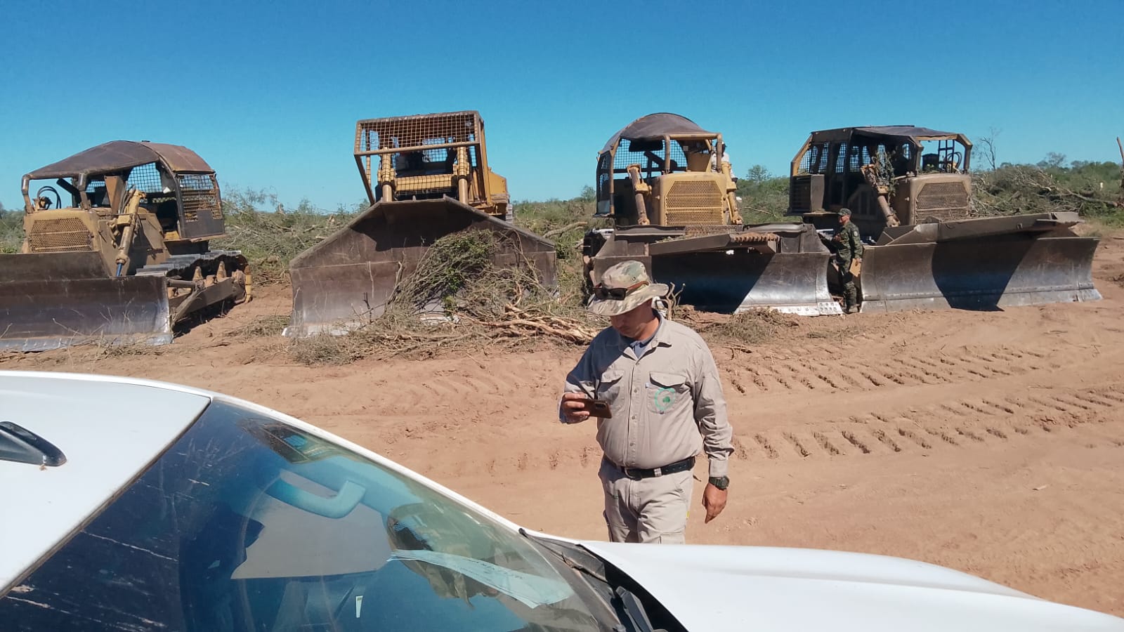 PAMPA DEL INFIERNO: SECUESTRARON CUATRO TOPADORAS EN UNA ZONA RURAL.