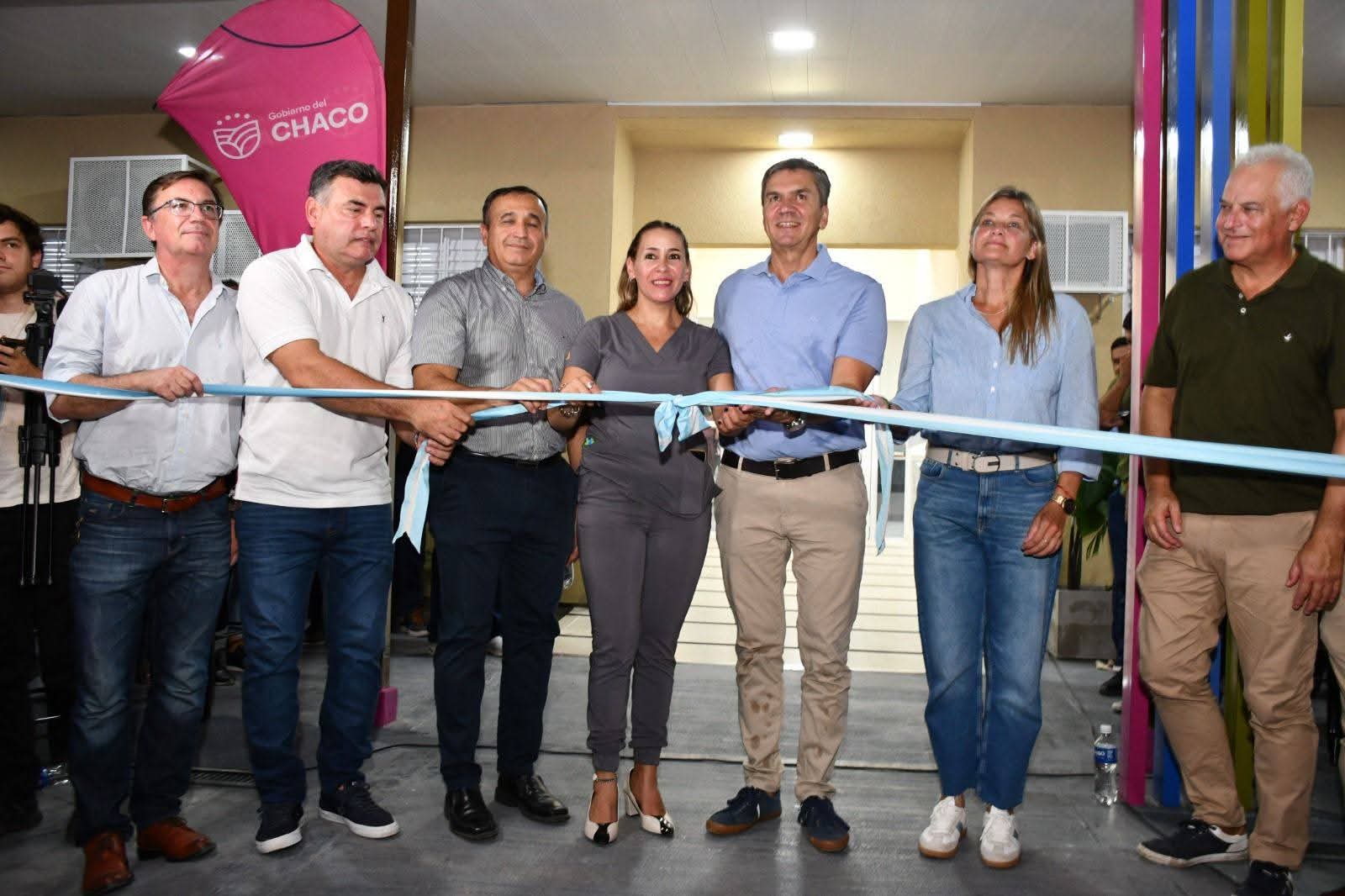 HECHOS, NO RELATO: EL GOBERNADOR ZDERO INAUGUR&Oacute; EL NUEVO CENTRO DE SALUD DE VILLA R&Iacute;O NEGRO.