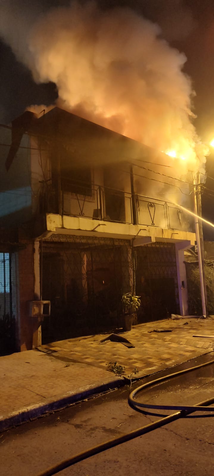 RESISTENCIA: UN CALOVENTOR HABR&Iacute;A PROVOCADO EL INCENDIO DE UNA VIVIENDA EN VILLA DON ENRIQUE.