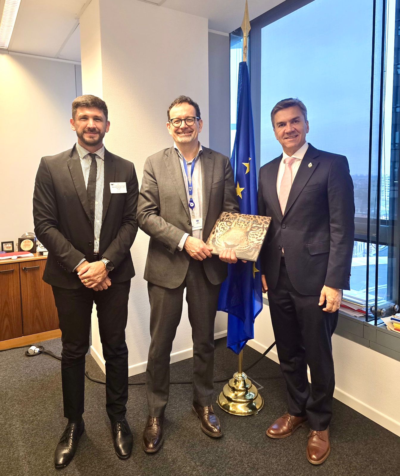 ZDERO SE REUNI&Oacute; CON AUTORIDADES DE LA COMISI&Oacute;N EUROPEA PARA IMPULSAR EL ACUERDO UE&ndash;MERCOSUR.