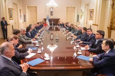 EL GOBIERNO ADVIRTIÓ A GOBERNADORES POR EL PACTO DE MAYO: 