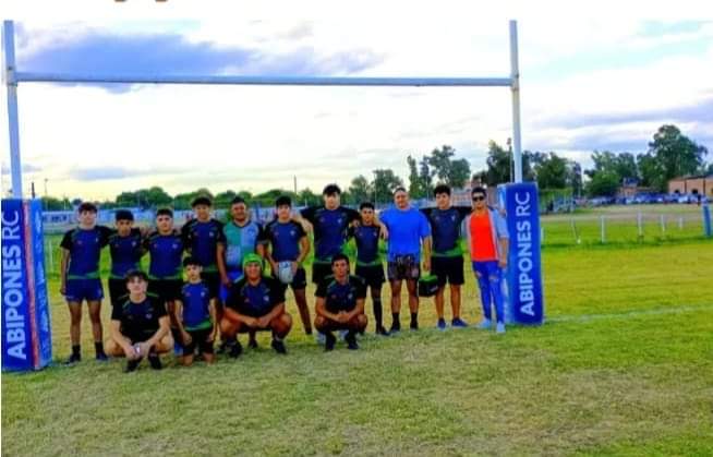 LA CATEGORÍA JUVENIL DE TOROS RUGBY CLUB PARTICIPÓ DE UN AMISTOSO EN LA CIUDAD DE J.J CASTELLI. 