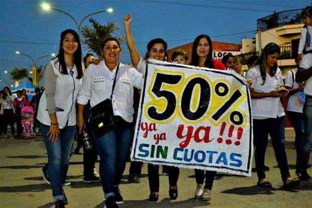FESICH SITECH CASTELLI: LOS PRINCIPALES DOLORES DE LOS DOCENTES SON LA INDIGENCIA Y LA POBREZA.
