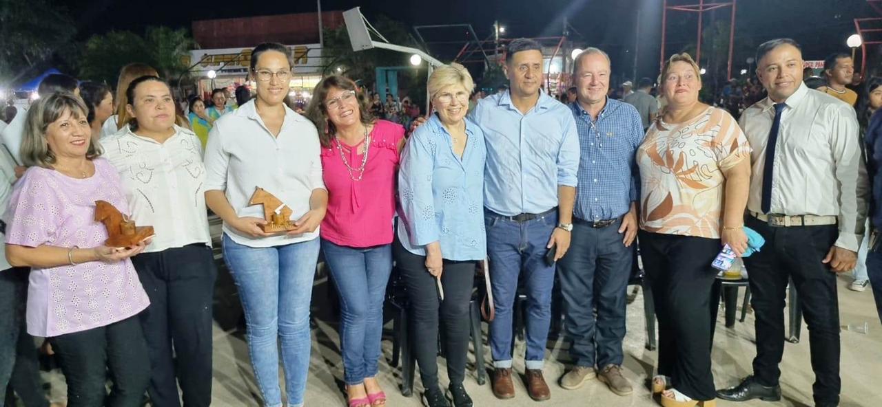 EL GOBIERNO ACOMPAÑÓ EL ACTO ANIVERSARIO DE TACO POZO.
