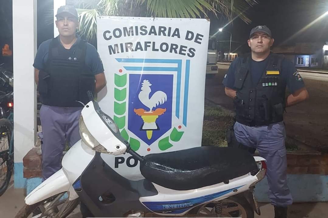 MIRAFLORES: POLICÍA LOCAL RECUPERA UNA MOTOCILETA SUSTRAÍDA EN LOTE 92. 