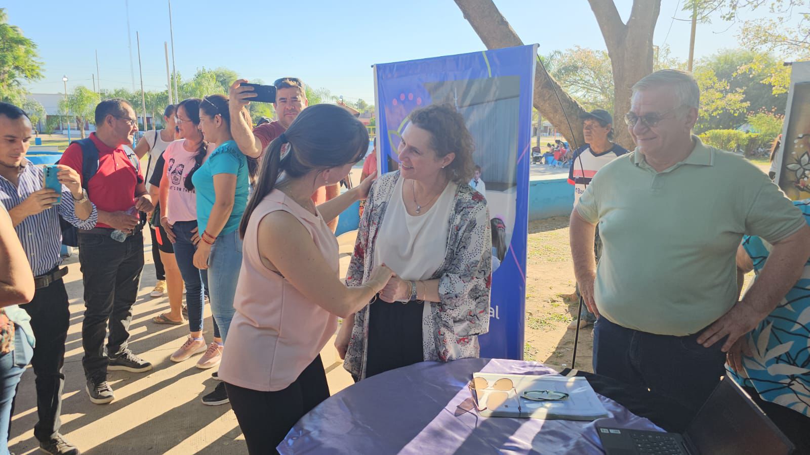 ÑACHEC LLEGÓ HOY A VILLA RÍO BERMEJITO.
