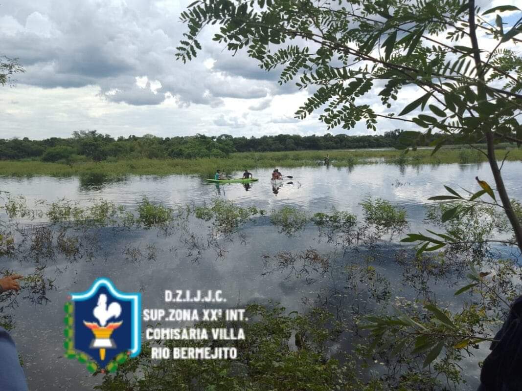 PUERTO LAVALLE: UN ADOLESCENTE INTENTO BUSCAR SU CABALLO, SE METIÓ A LA LAGUNA 