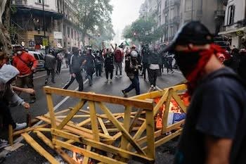 INCIDENTES EN EL CONGRESO: MÁS DE LA MITAD DE LOS DETENIDOS TIENE GRAVES ANTECEDENTES.