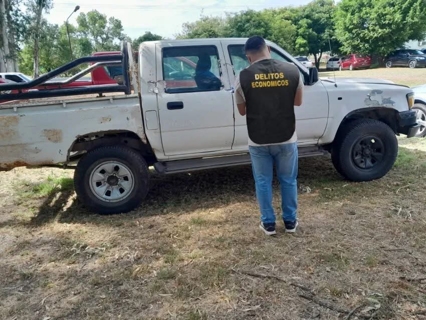 SECUESTRARON UN CAMIONETA PROPIEDAD DE LOS SENA.