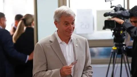 KAST ASUME LA PRESIDENCIA DE CHILE CON UN PLAN PARA DEPORTAR A 340 MIL MIGRANTES.