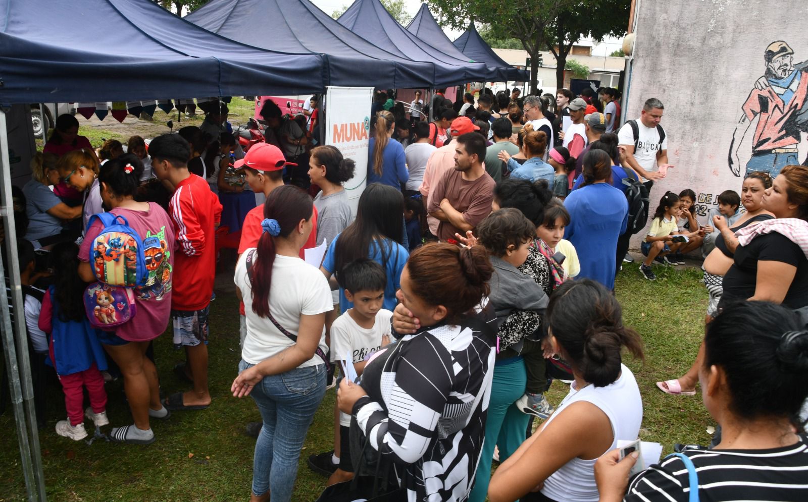BARRIO PAPA FRANCISCO: SALUD, VACUNACI&Oacute;N Y ATENCI&Oacute;N VETERINARIA EN UN NUEVO OPERATIVO TERRITORIAL