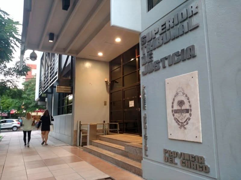 EL STJ EXIGE ACTUALIZAR SALARIOS DOCENTES, PERO SIN CL&Aacute;USULA GATILLO.