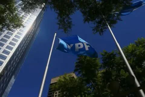 JUICIO POR YPF: FRENAN DEMANADAS EN EE.UU Y DAN ALIVIO A LA ARGENTINA.